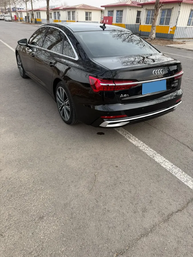 2020 Audi A6L 3.0T 340HP V6 7DCT,autocango,china used car exporter,china ev exporter,chinese used car exporter,chinese used ev exporter