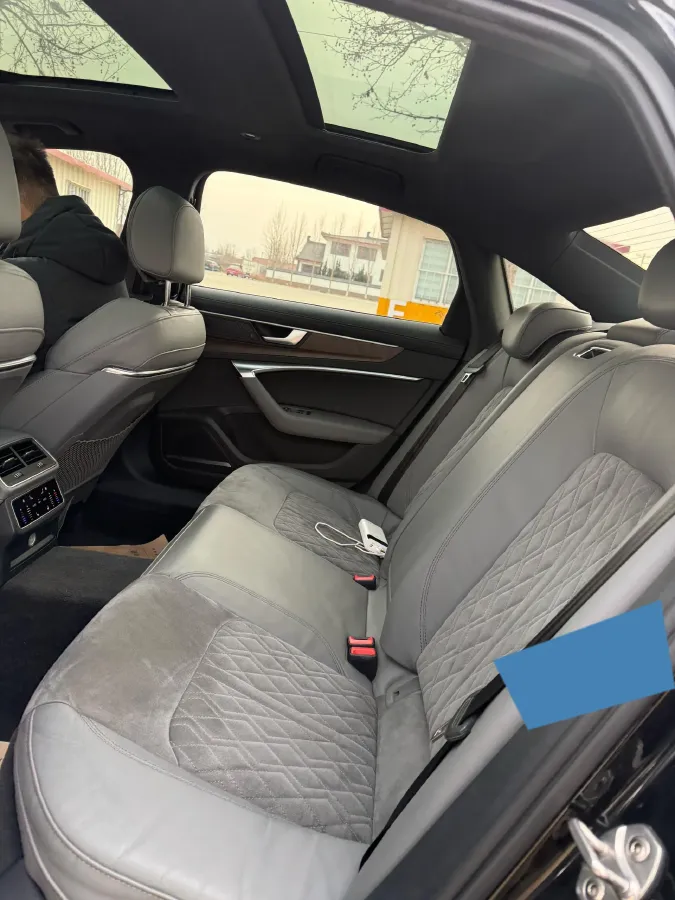 2020 Audi A6L 3.0T 340HP V6 7DCT,autocango,china used car exporter,china ev exporter,chinese used car exporter,chinese used ev exporter