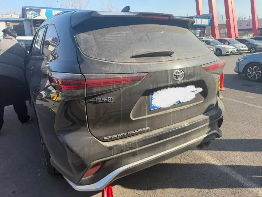 2022 Toyota Crown Kluger 2.0T 248HP L4 8AT,autocango,china used car exporter,china ev exporter,chinese used car exporter,chinese used ev exporter