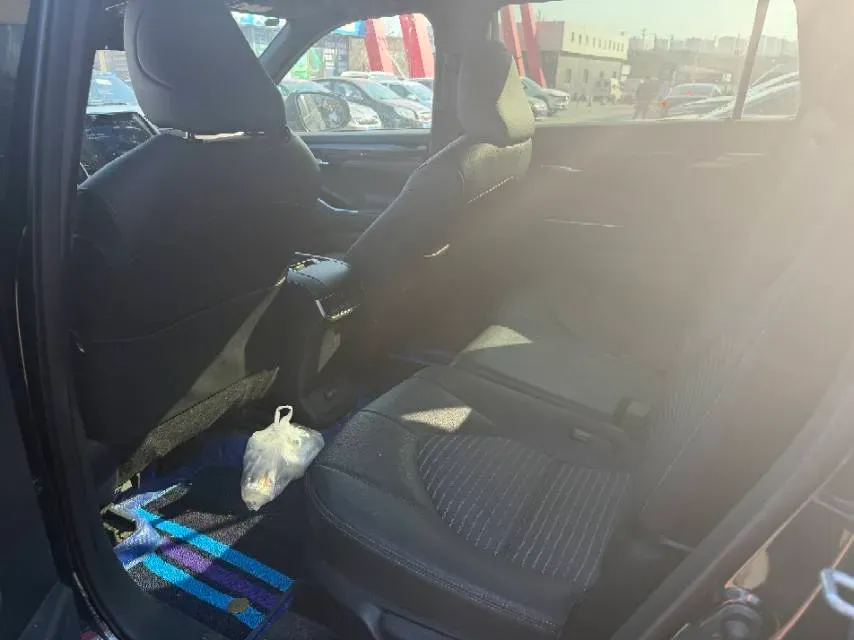 2022 Toyota Crown Kluger 2.0T 248HP L4 8AT,autocango,china used car exporter,china ev exporter,chinese used car exporter,chinese used ev exporter