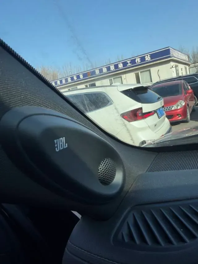 2022 Toyota Crown Kluger 2.0T 248HP L4 8AT,autocango,china used car exporter,china ev exporter,chinese used car exporter,chinese used ev exporter