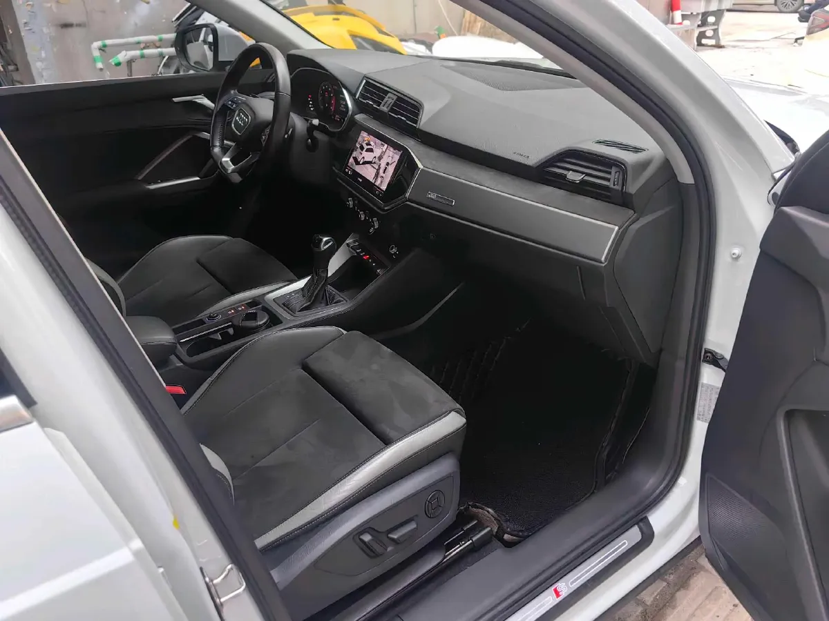 2021 Audi Q3 1.4T 150HP L4 7DCT,autocango,china used car exporter,china ev exporter,chinese used car exporter,chinese used ev exporter