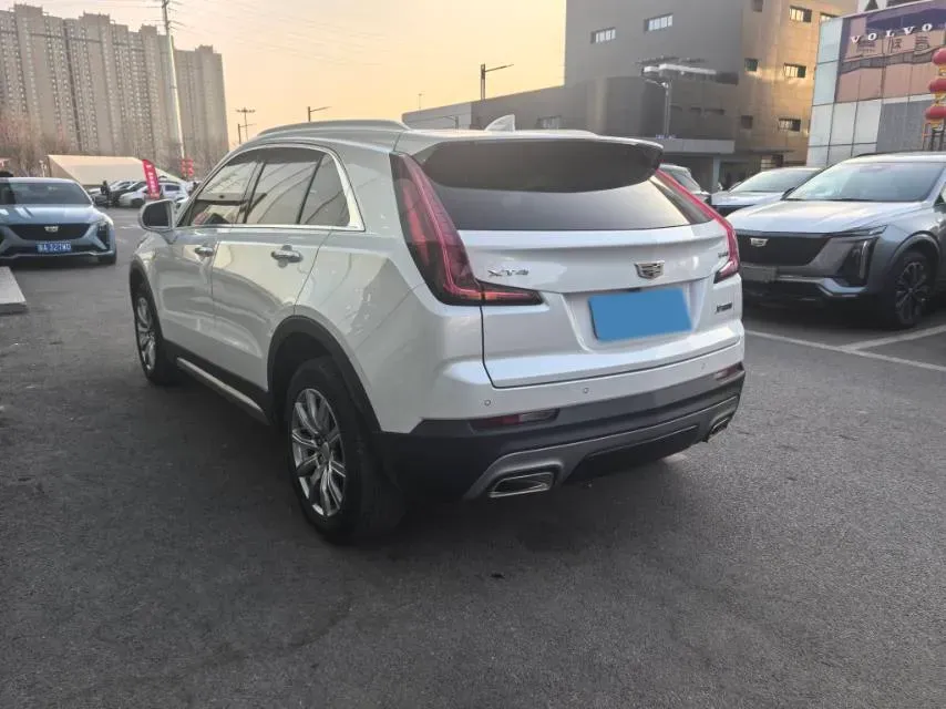 2021 Cadillac XT4 2.0T 237HP L4 9AT,autocango,china used car exporter,china ev exporter,chinese used car exporter,chinese used ev exporter
