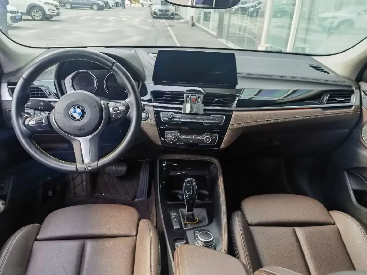 2023 BMW X2 2.0T 178HP L4 7DCT,autocango,china used car exporter,china ev exporter,chinese used car exporter,chinese used ev exporter