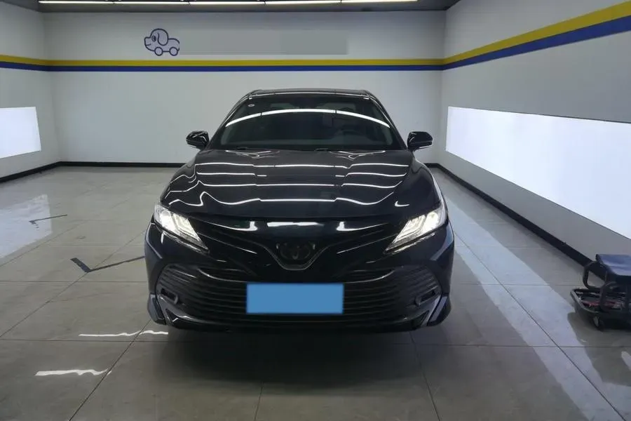 2019 Toyota Camry 2.0L 178HP L4 CVT,autocango,china used car exporter,china ev exporter,chinese used car exporter,chinese used ev exporter