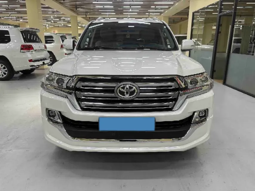 2019 Chevrolet Trax 1.0T 125HP L3 6AT,autocango,china used car exporter,china ev exporter,chinese used car exporter,chinese used ev exporter