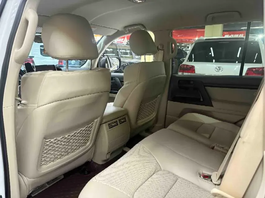 2019 Chevrolet Trax 1.0T 125HP L3 6AT,autocango,china used car exporter,china ev exporter,chinese used car exporter,chinese used ev exporter