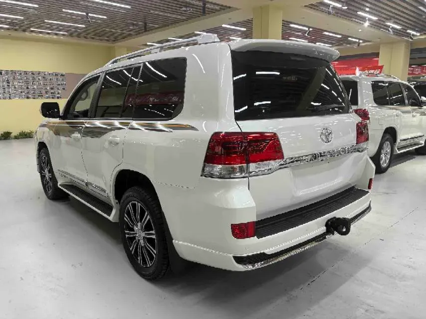 2019 Chevrolet Trax 1.0T 125HP L3 6AT,autocango,china used car exporter,china ev exporter,chinese used car exporter,chinese used ev exporter