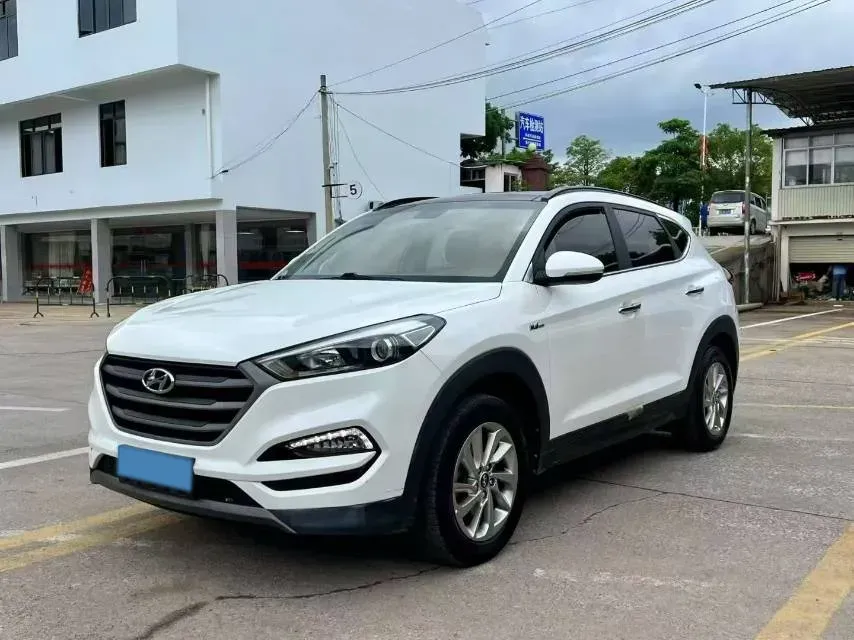 2018 Hyundai Tucson 1.6T 177HP L4 7DCT,autocango,china used car exporter,china ev exporter,chinese used car exporter,chinese used ev exporter