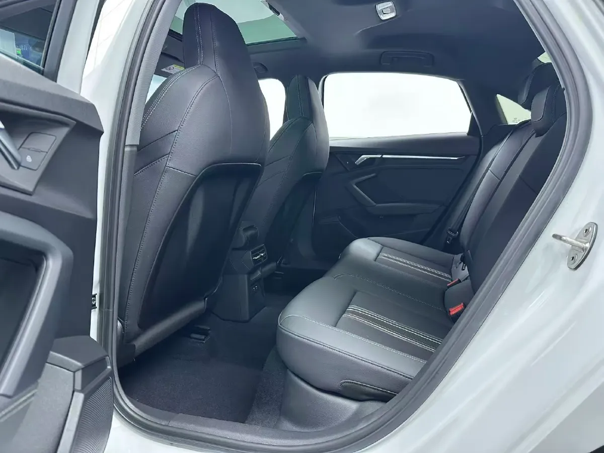 2023 Audi A3 1.4T 150HP L4 7DCT,autocango,china used car exporter,china ev exporter,chinese used car exporter,chinese used ev exporter