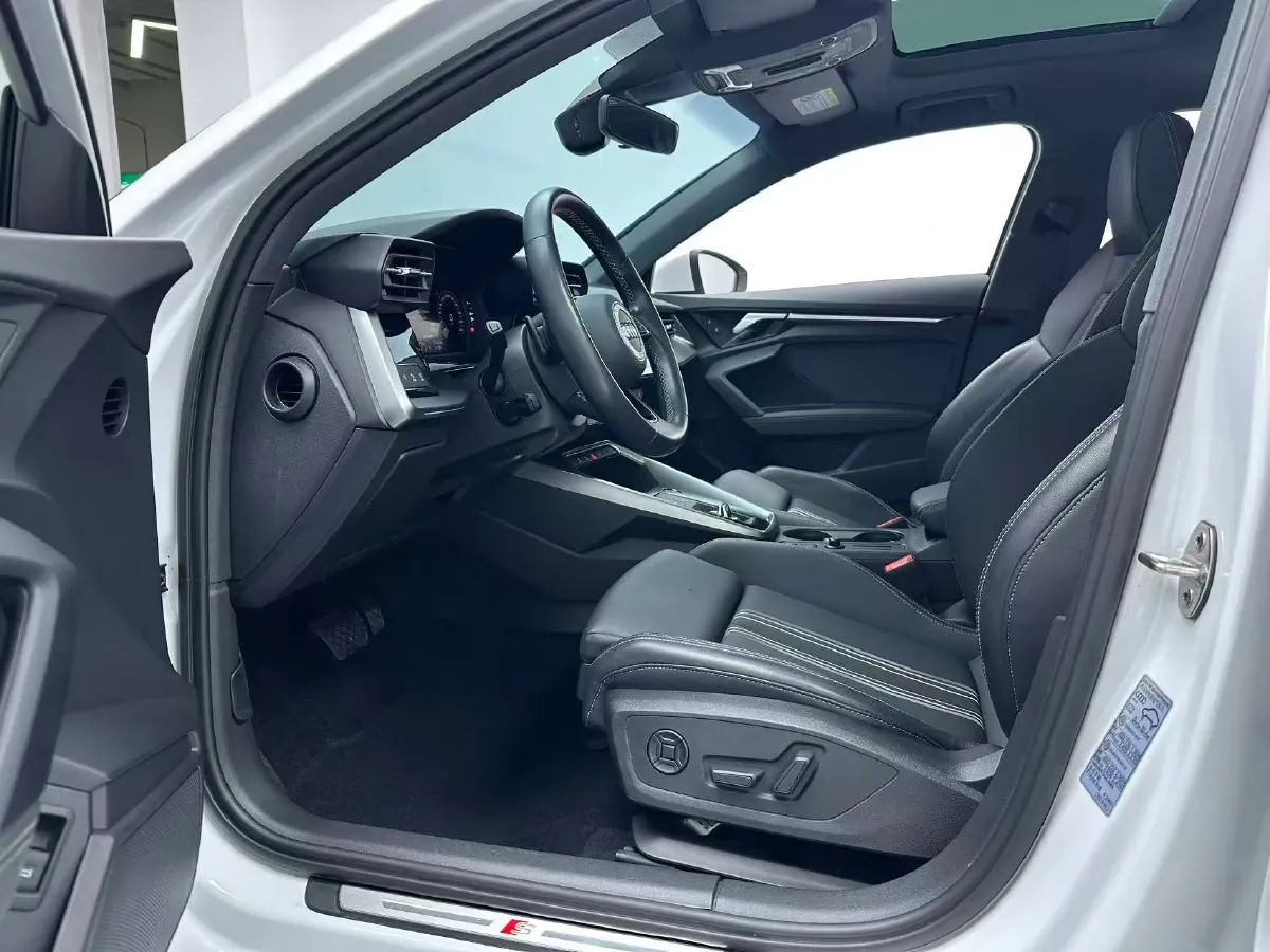 2023 Audi A3 1.4T 150HP L4 7DCT,autocango,china used car exporter,china ev exporter,chinese used car exporter,chinese used ev exporter