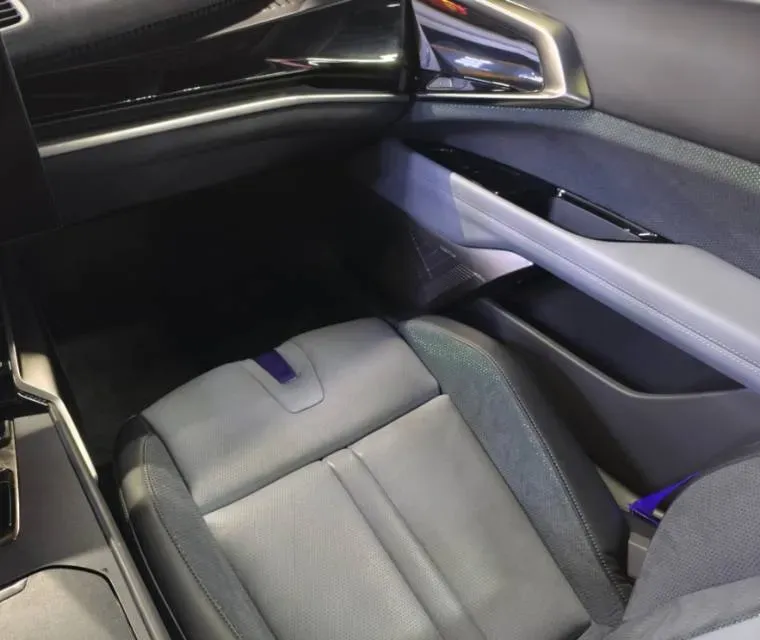 2023 HiPhi Z BEV 120KWH,autocango,china used car exporter,china ev exporter,chinese used car exporter,chinese used ev exporter