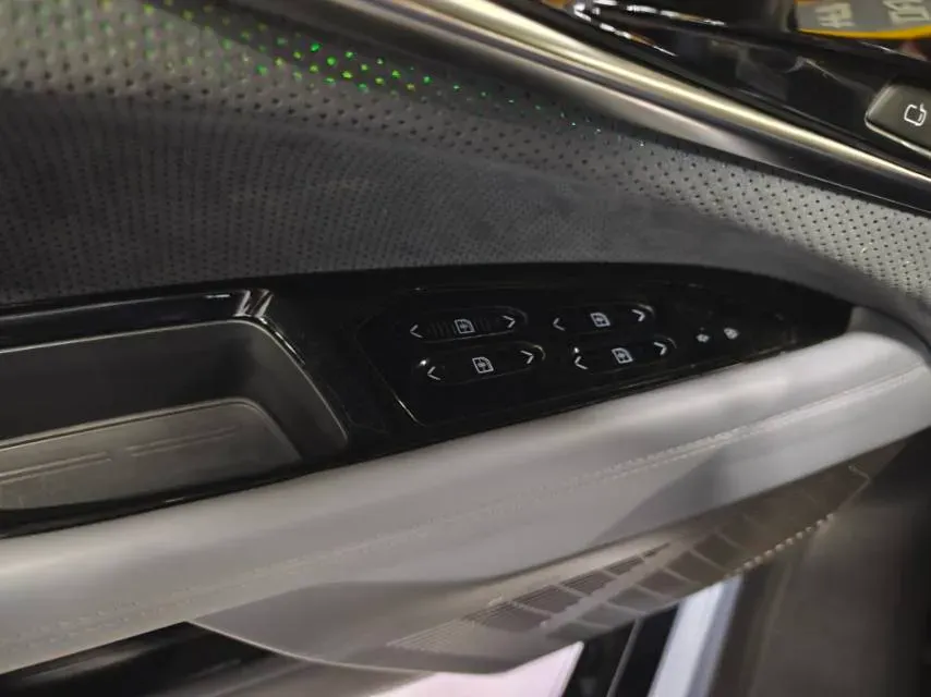 2023 HiPhi Z BEV 120KWH,autocango,china used car exporter,china ev exporter,chinese used car exporter,chinese used ev exporter