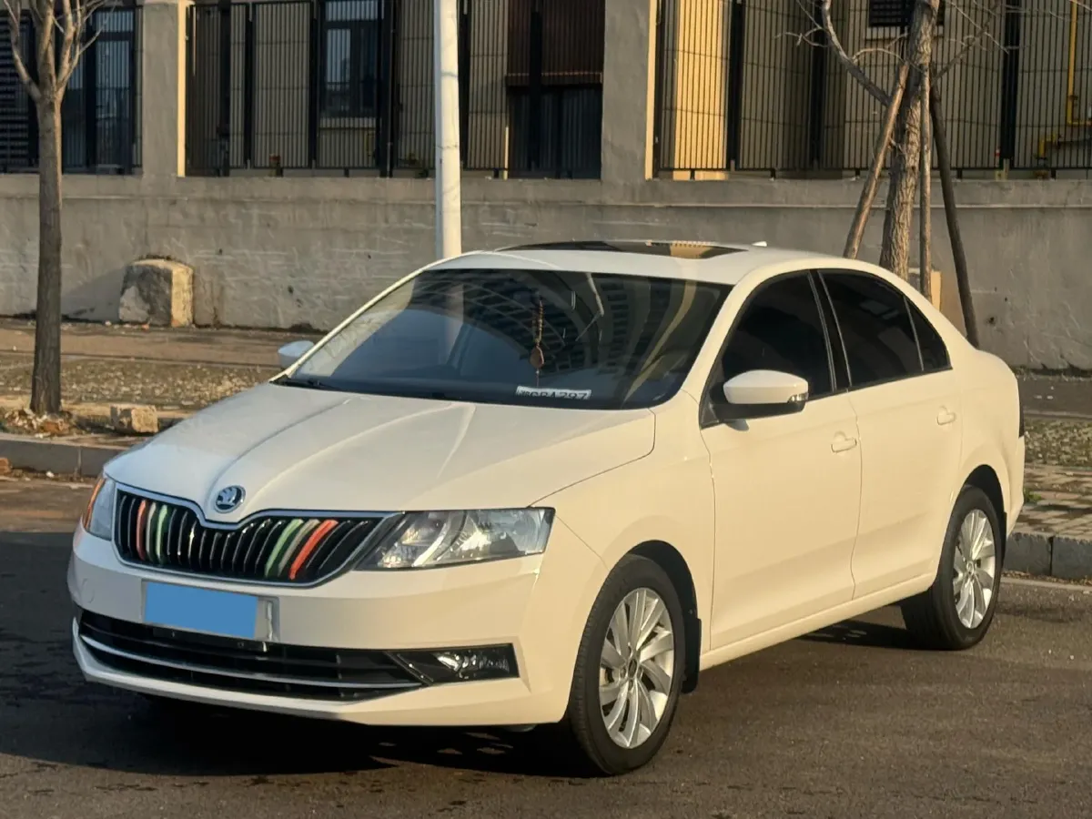 2018 Skoda Rapid 1.6L 110HP L4 6AT,autocango,china used car exporter,china ev exporter,chinese used car exporter,chinese used ev exporter