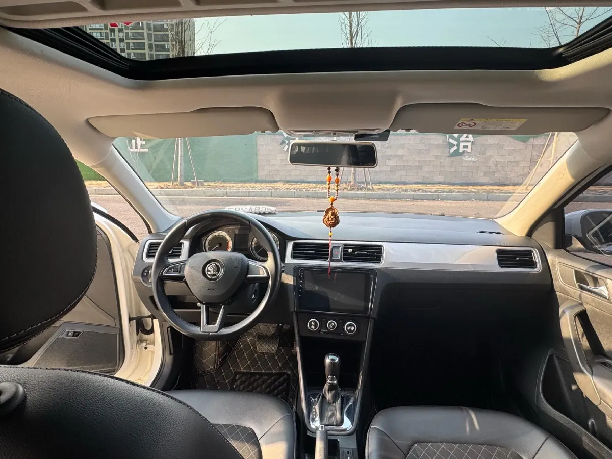 2018 Skoda Rapid 1.6L 110HP L4 6AT,autocango,china used car exporter,china ev exporter,chinese used car exporter,chinese used ev exporter