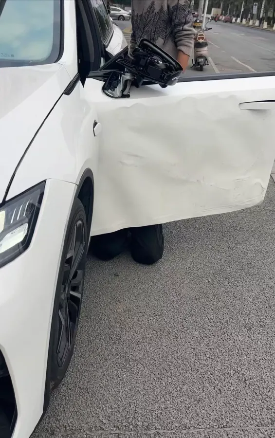 2026 Deepal L07 1.5L 98HP L4 REEV,autocango,china used car exporter,china ev exporter,chinese used car exporter,chinese used ev exporter