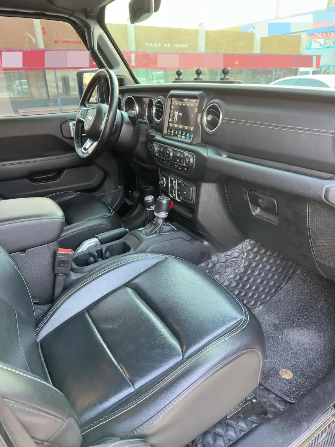 2021 Jeep Wrangler 2.0T 266HP L4 8AT PHEV 17KWH,autocango,china used car exporter,china ev exporter,chinese used car exporter,chinese used ev exporter