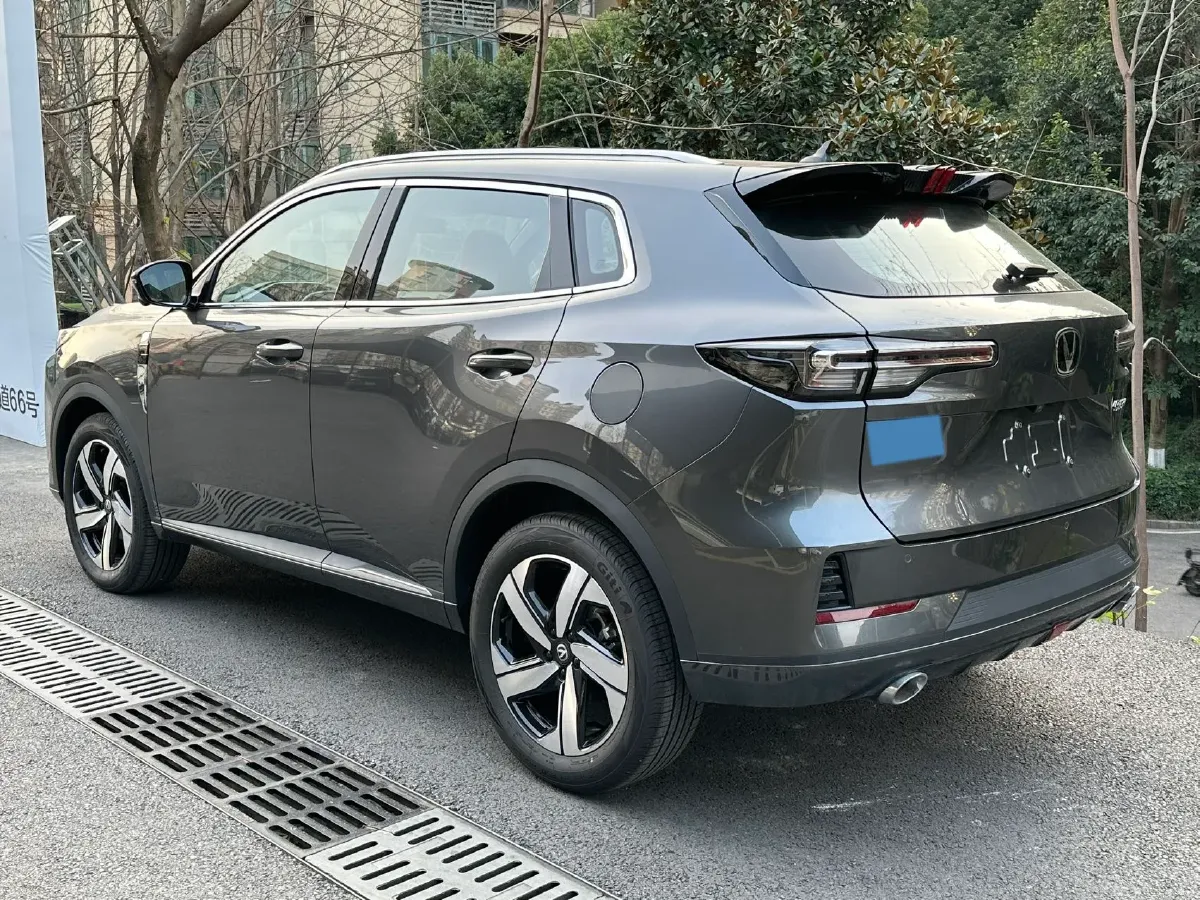 2024 ChangAn CS55 Plus 1.5T 188HP L4 7DCT,autocango,china used car exporter,china ev exporter,chinese used car exporter,chinese used ev exporter