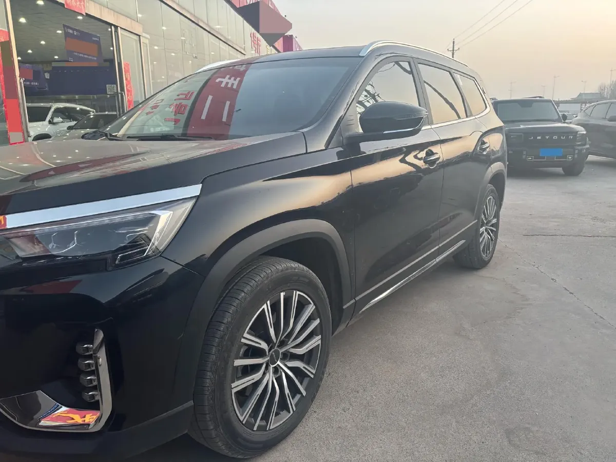 2025 Jetour X90 Plus 1.6T 197HP L4 7DCT,autocango,china used car exporter,china ev exporter,chinese used car exporter,chinese used ev exporter
