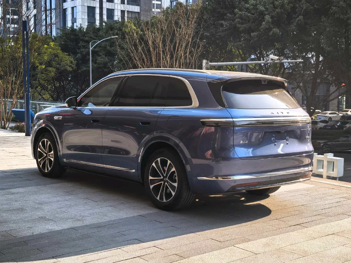 2026 AITO AITO M7 REEV 160HP REEV,autocango,china used car exporter,china ev exporter,chinese used car exporter,chinese used ev exporter