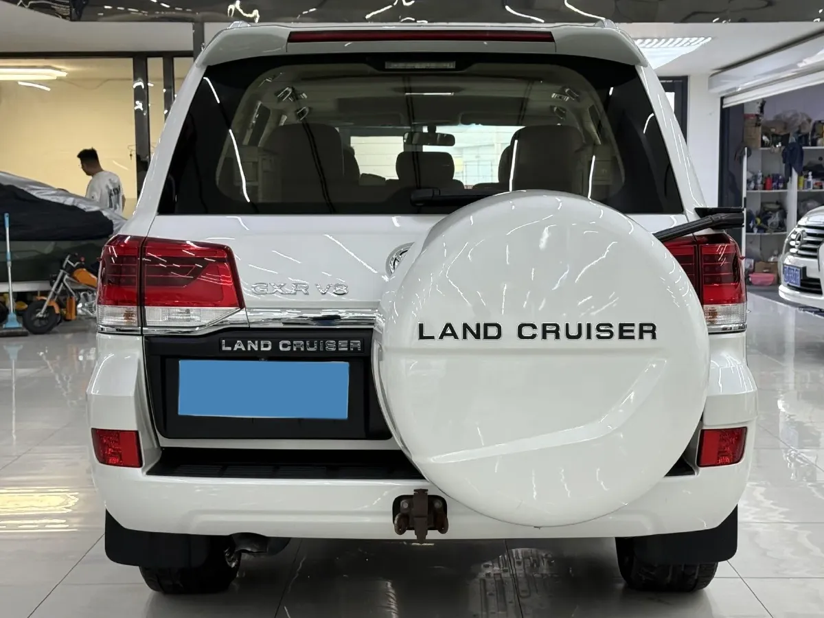 2015 Toyota Land Cruiser 4.6L 310HP V8 6AT,autocango,china used car exporter,china ev exporter,chinese used car exporter,chinese used ev exporter