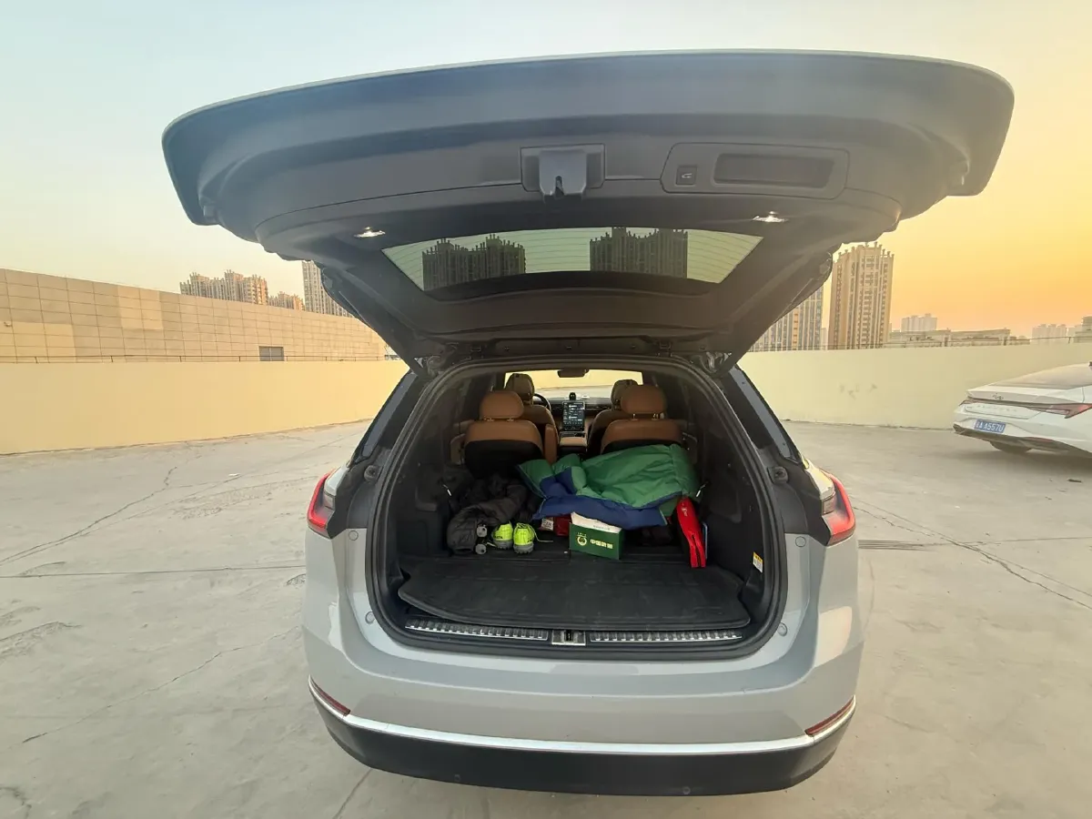 2020 NIO ES8 BEV 70KWH,autocango,china used car exporter,china ev exporter,chinese used car exporter,chinese used ev exporter