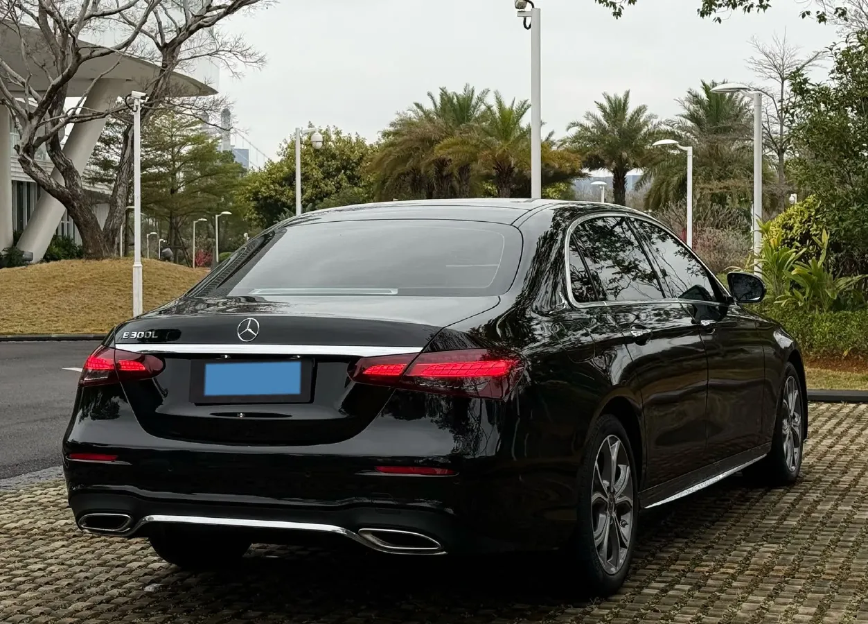 2023 Mercedes-Benz E Class 2.0T 258HP L4 9AT,autocango,china used car exporter,china ev exporter,chinese used car exporter,chinese used ev exporter