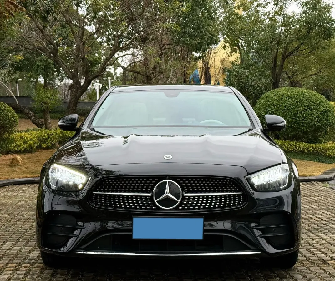 2023 Mercedes-Benz E Class 2.0T 258HP L4 9AT,autocango,china used car exporter,china ev exporter,chinese used car exporter,chinese used ev exporter