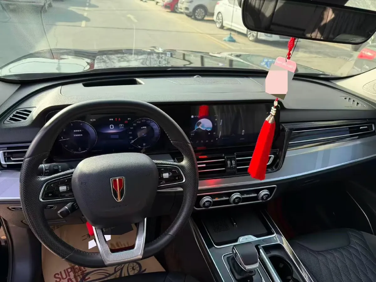 2023 HongQi HS5 2.0T 252HP L4 8AT,autocango,china used car exporter,china ev exporter,chinese used car exporter,chinese used ev exporter