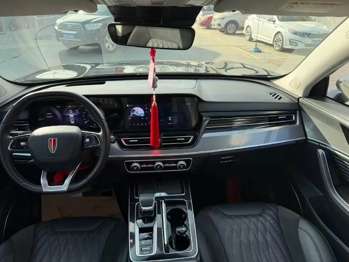 2023 HongQi HS5 2.0T 252HP L4 8AT,autocango,china used car exporter,china ev exporter,chinese used car exporter,chinese used ev exporter