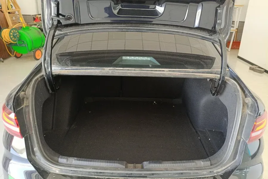 2024 Volkswagen Lavida 1.5T 160HP L4 7DCT,autocango,china used car exporter,china ev exporter,chinese used car exporter,chinese used ev exporter