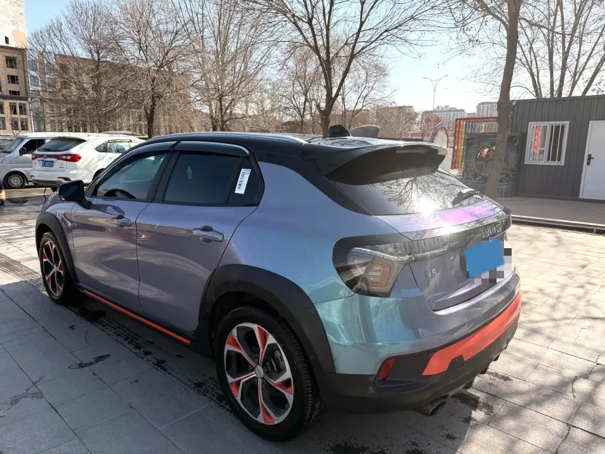 2018 Toyota C-HR 2.0L 171HP L4 CVT,autocango,china used car exporter,china ev exporter,chinese used car exporter,chinese used ev exporter