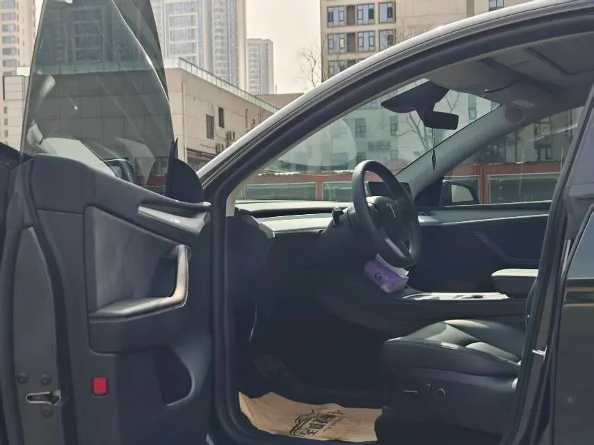 2024 Iveco OuSheng BEV 77.28KWH,autocango,china used car exporter,china ev exporter,chinese used car exporter,chinese used ev exporter