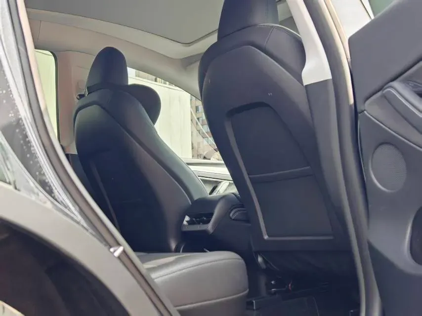 2024 Iveco OuSheng BEV 77.28KWH,autocango,china used car exporter,china ev exporter,chinese used car exporter,chinese used ev exporter