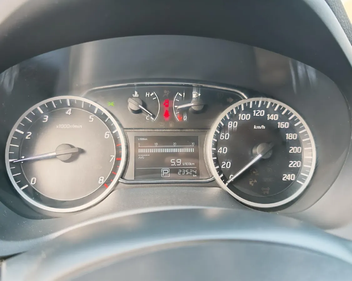 2022 Nissan Sylphy 1.6L 122HP L4 CVT,autocango,china used car exporter,china ev exporter,chinese used car exporter,chinese used ev exporter