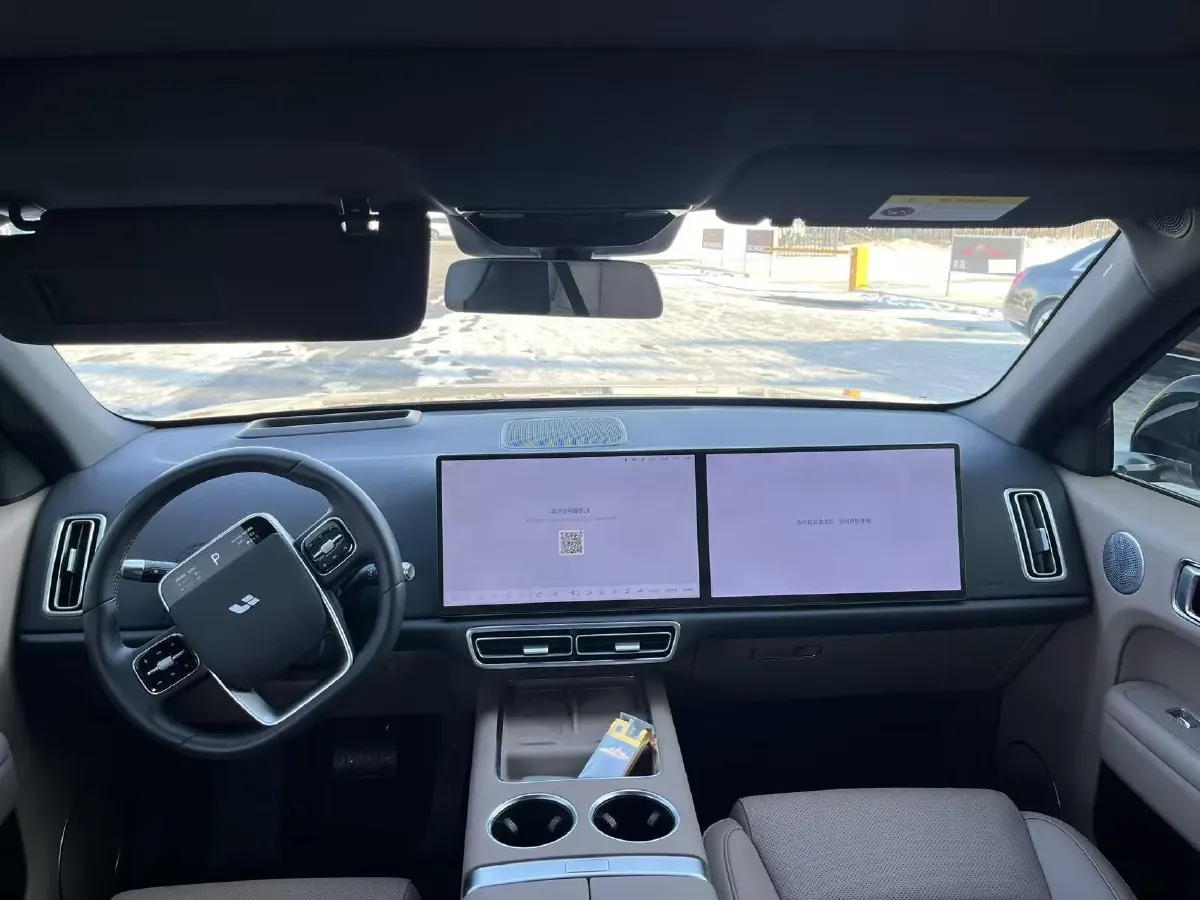 2025 Li L6 Range Extended 154HP L4 REEV,autocango,china used car exporter,china ev exporter,chinese used car exporter,chinese used ev exporter