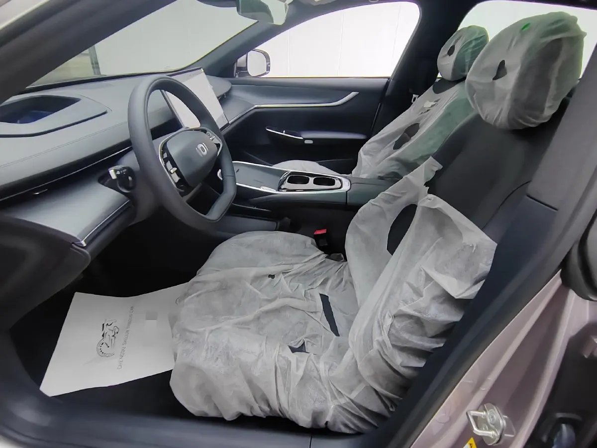 2025 ChangAn QiYuan A07 REEV 95HP REEV 18.4KWH,autocango,china used car exporter,china ev exporter,chinese used car exporter,chinese used ev exporter