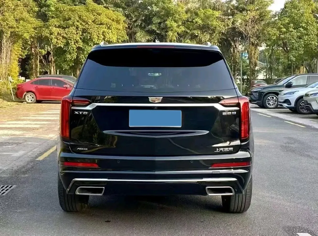 2022 Cadillac XT6 2.0T 237HP L4 9AT,autocango,china used car exporter,china ev exporter,chinese used car exporter,chinese used ev exporter