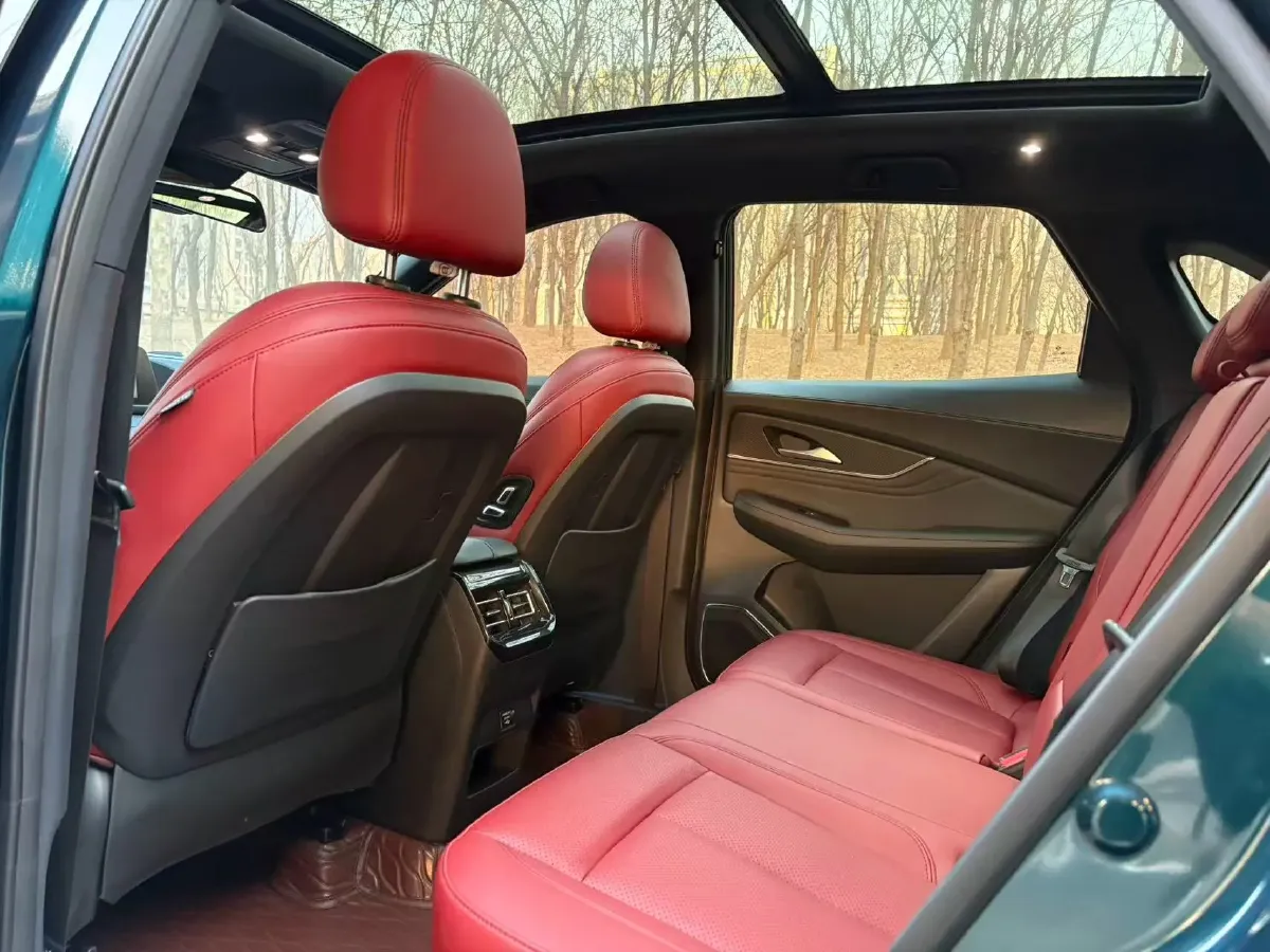 2021 DongFeng Forthing T5 EVO 1.5T 197HP L4 7DCT,autocango,china used car exporter,china ev exporter,chinese used car exporter,chinese used ev exporter