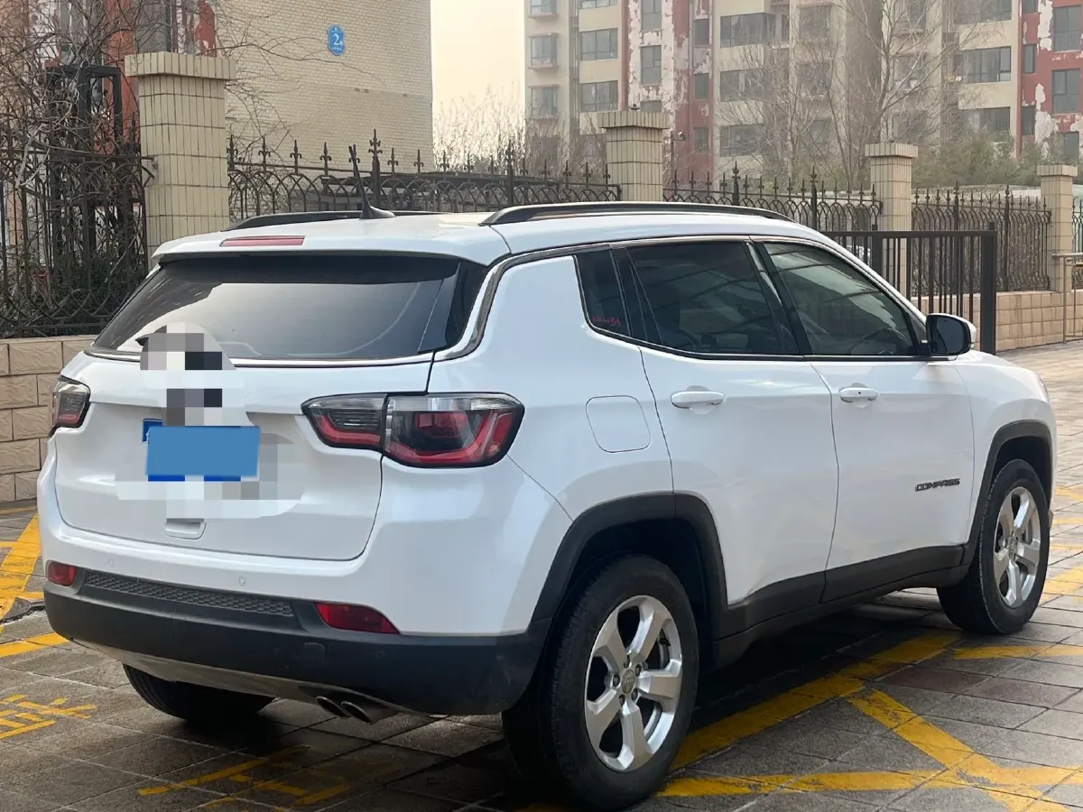 2020 Jeep Compass 1.3T 173HP L4 7DCT,autocango,china used car exporter,china ev exporter,chinese used car exporter,chinese used ev exporter
