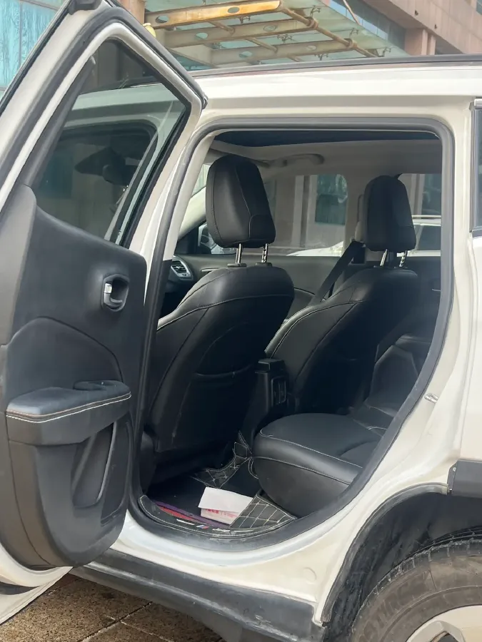 2020 Jeep Compass 1.3T 173HP L4 7DCT,autocango,china used car exporter,china ev exporter,chinese used car exporter,chinese used ev exporter