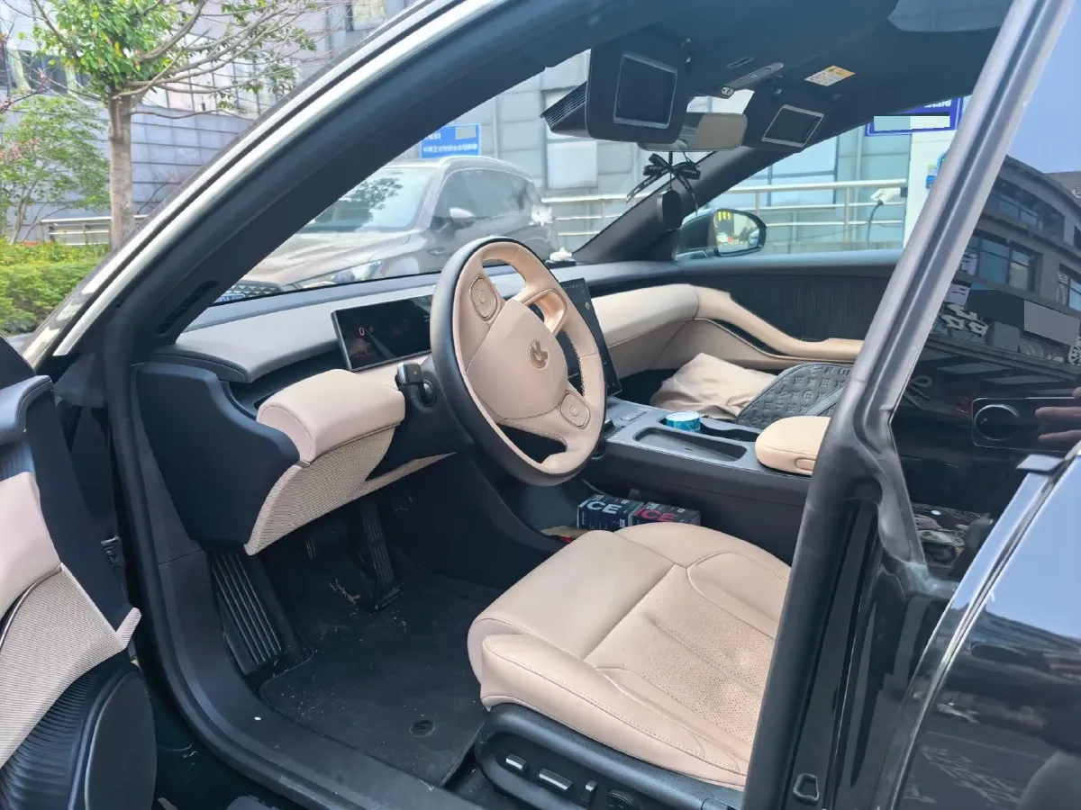 2024 NIO ET5T BEV 75KWH,autocango,china used car exporter,china ev exporter,chinese used car exporter,chinese used ev exporter