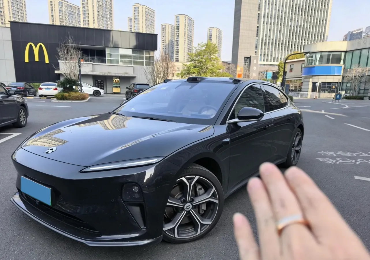 2024 NIO ET5T BEV 75KWH,autocango,china used car exporter,china ev exporter,chinese used car exporter,chinese used ev exporter