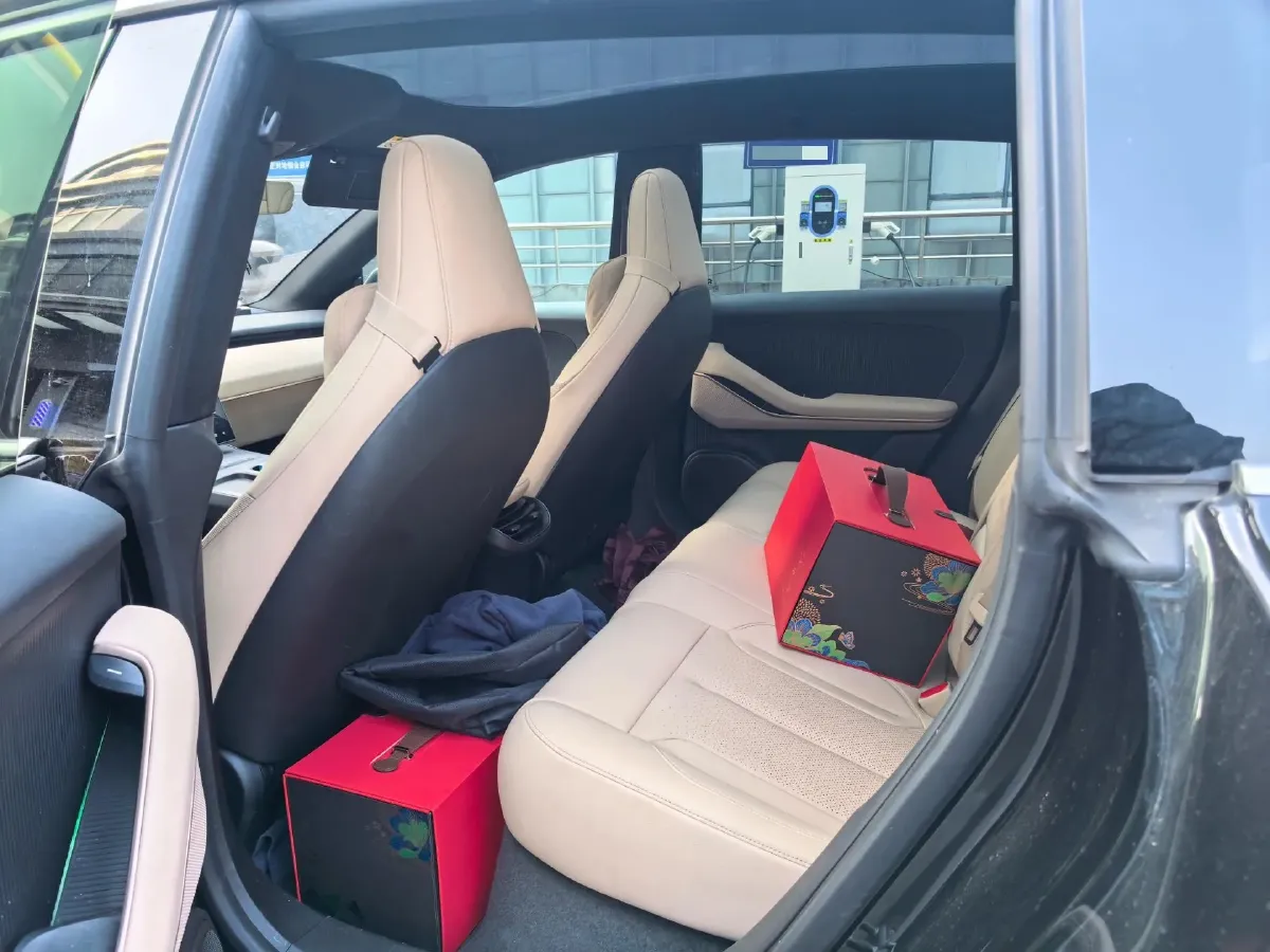 2024 NIO ET5T BEV 75KWH,autocango,china used car exporter,china ev exporter,chinese used car exporter,chinese used ev exporter