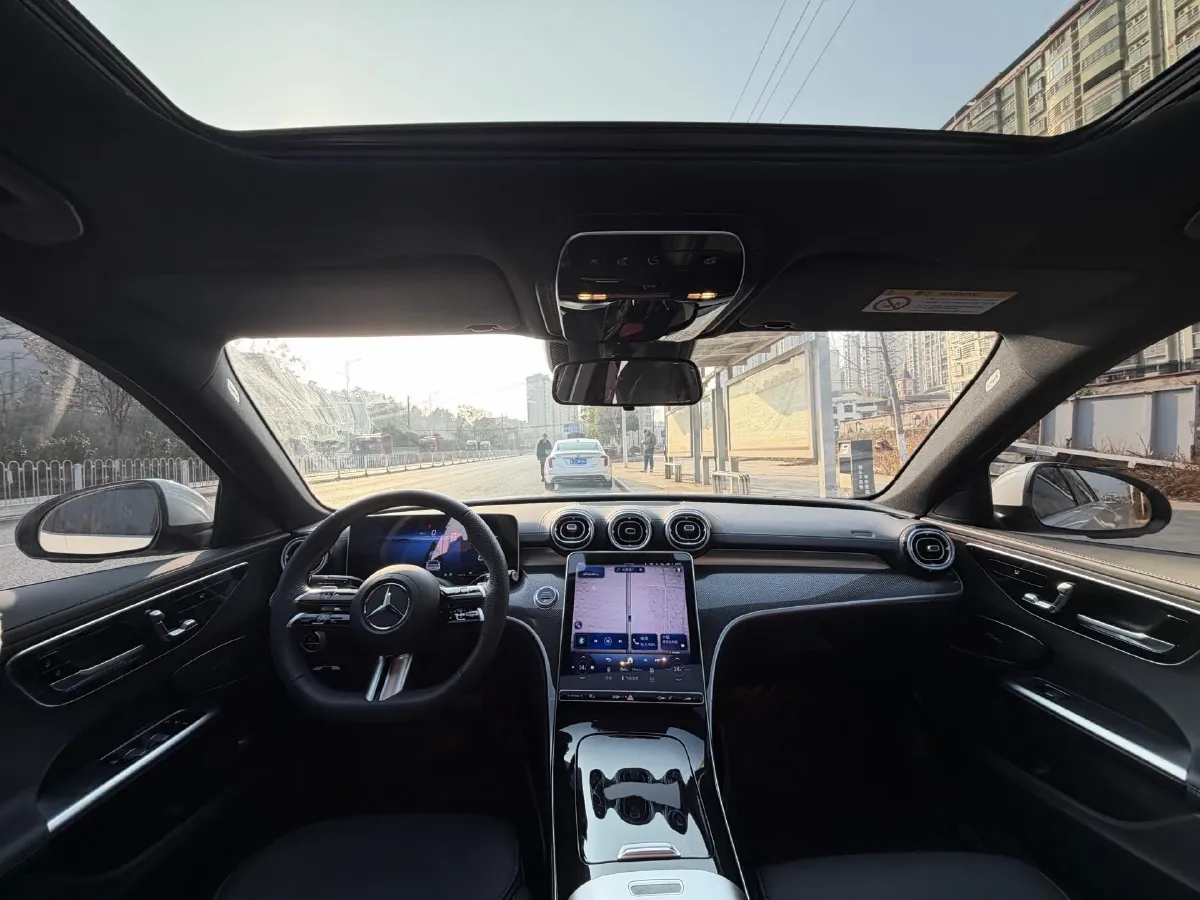 2025 Mercedes-Benz C Class 1.5T 204HP L4 9AT,autocango,china used car exporter,china ev exporter,chinese used car exporter,chinese used ev exporter