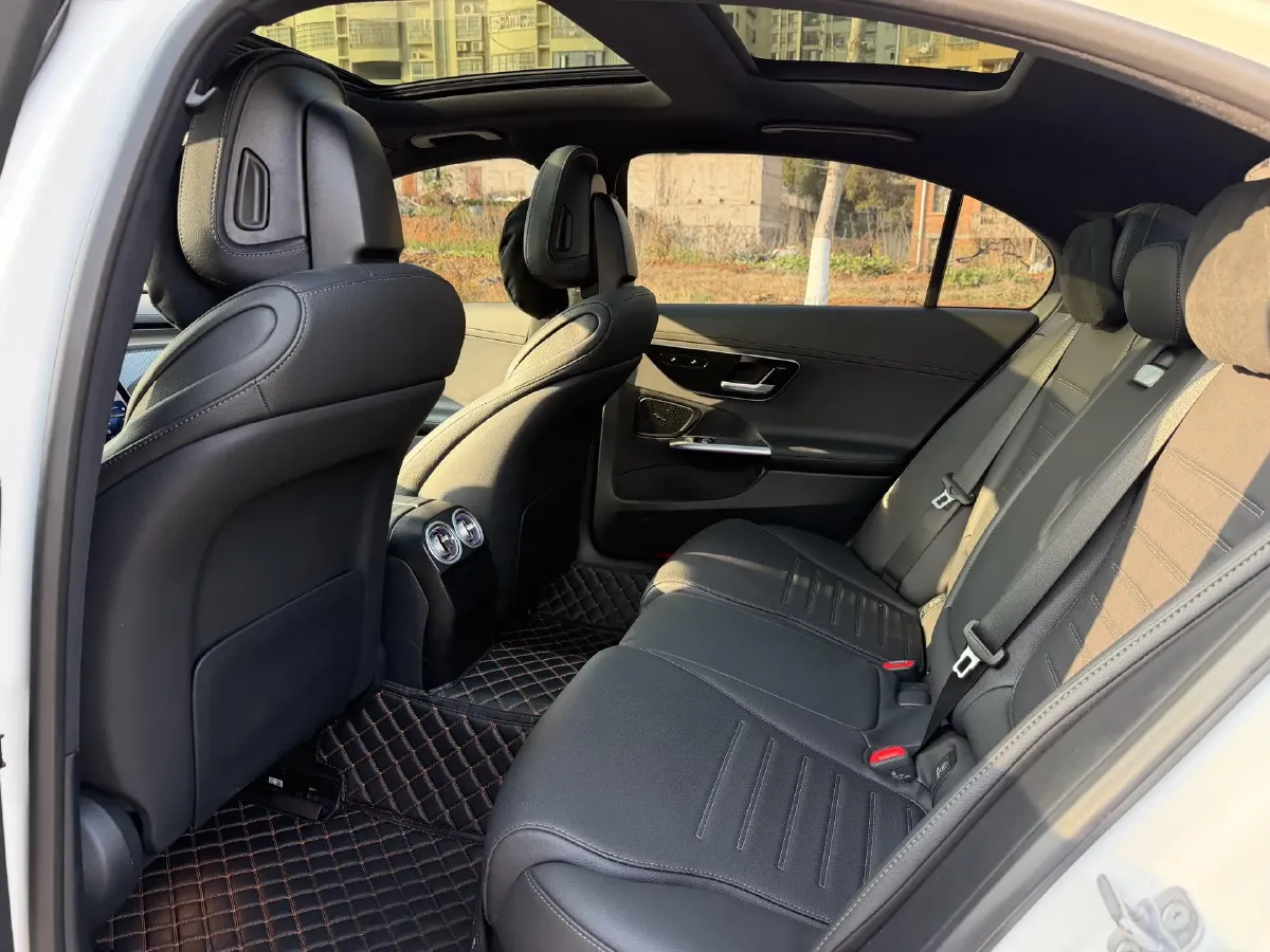 2025 Mercedes-Benz C Class 1.5T 204HP L4 9AT,autocango,china used car exporter,china ev exporter,chinese used car exporter,chinese used ev exporter