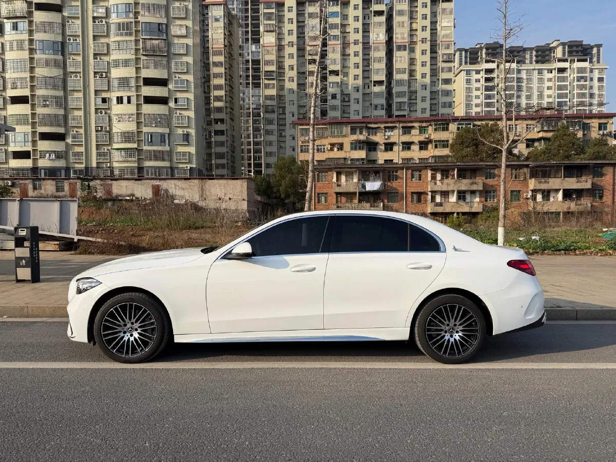 2025 Mercedes-Benz C Class 1.5T 204HP L4 9AT,autocango,china used car exporter,china ev exporter,chinese used car exporter,chinese used ev exporter