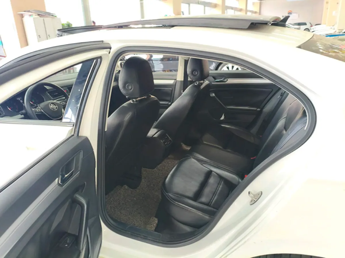 2018 Volkswagen Lamando 1.4T 131HP L4 7DCT,autocango,china used car exporter,china ev exporter,chinese used car exporter,chinese used ev exporter