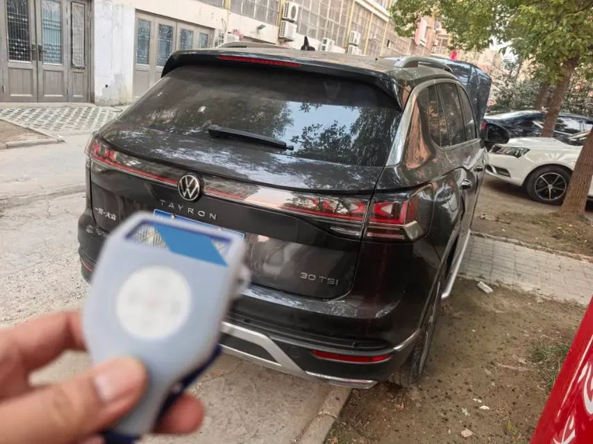 2024 Volkswagen Tayron 2.0T 186HP L4 7DCT,autocango,china used car exporter,china ev exporter,chinese used car exporter,chinese used ev exporter