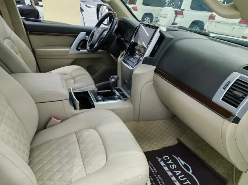 2018 Polestar 1 2.0T 326HP L4 8AT PHEV 34KWH,autocango,china used car exporter,china ev exporter,chinese used car exporter,chinese used ev exporter